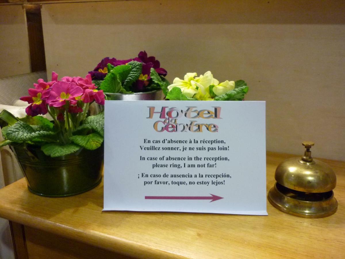 Hotel Du Centre ルルド エクステリア 写真